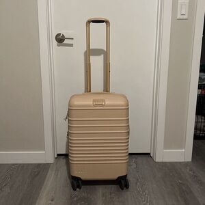BEIs Carry On in Beige